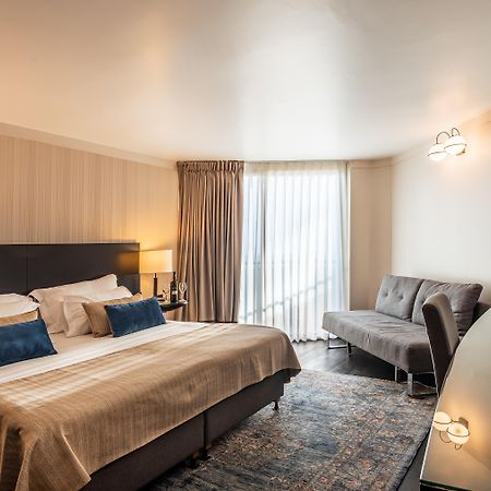 Daniel Herzliya Hotel Exterior foto A room at the hotel