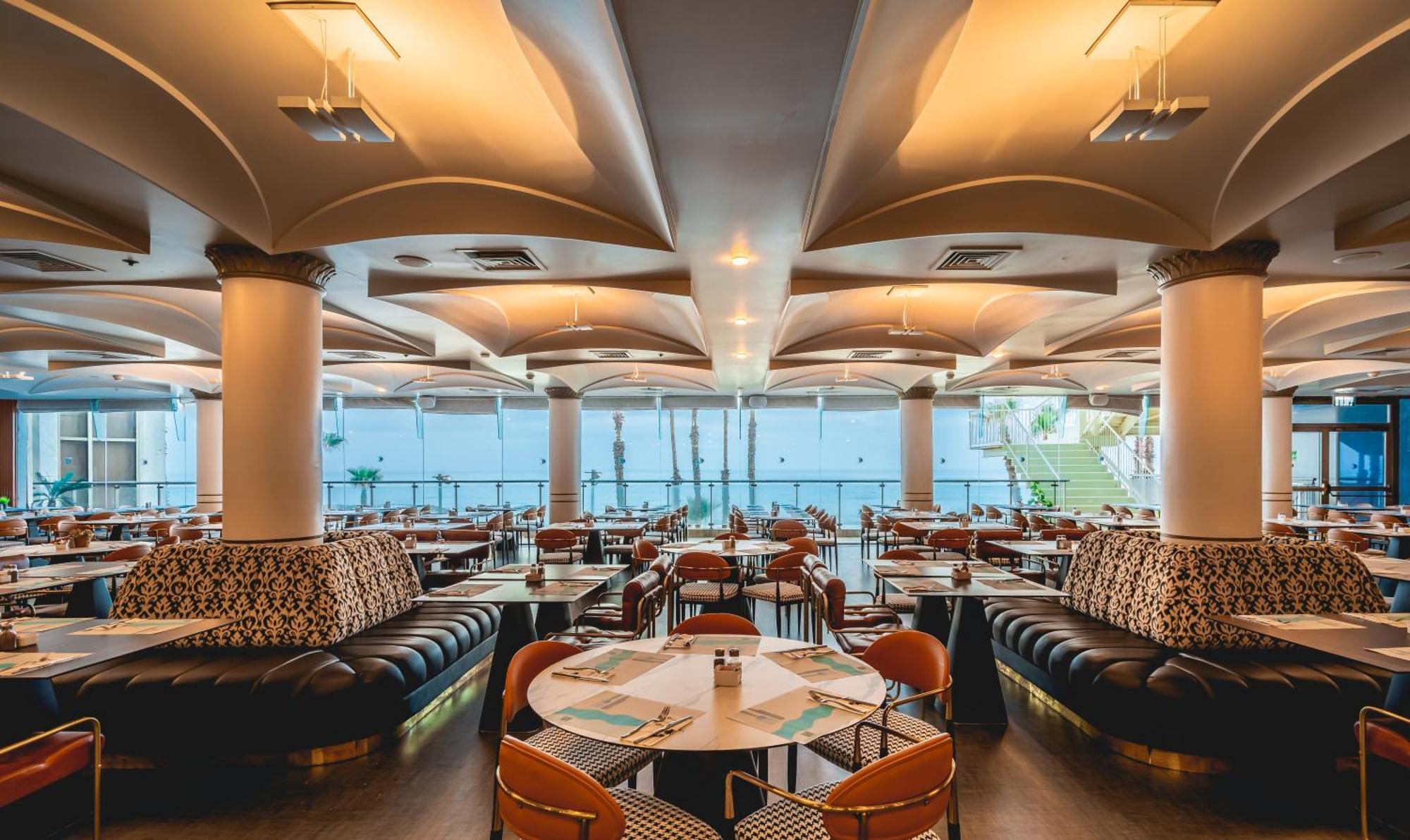 Daniel Herzliya Hotel Exterior foto The interior of the restaurant