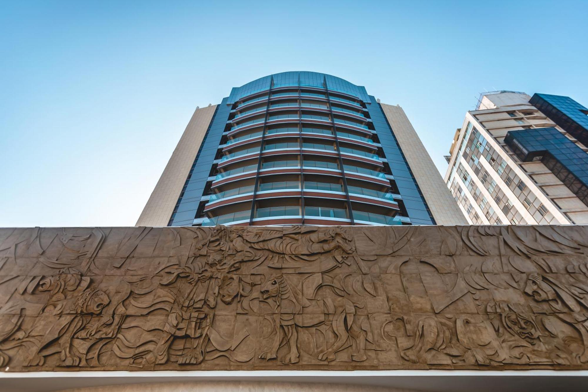 Daniel Herzliya Hotel Exterior foto The building's facade
